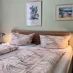 Ferienwohnung-9-Mit-Schwimmbad-Sauna-Residenz-Passat-Doese