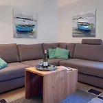Ferienwohnung-9-Mit-Schwimmbad-Sauna-Residenz-Passat-Doese