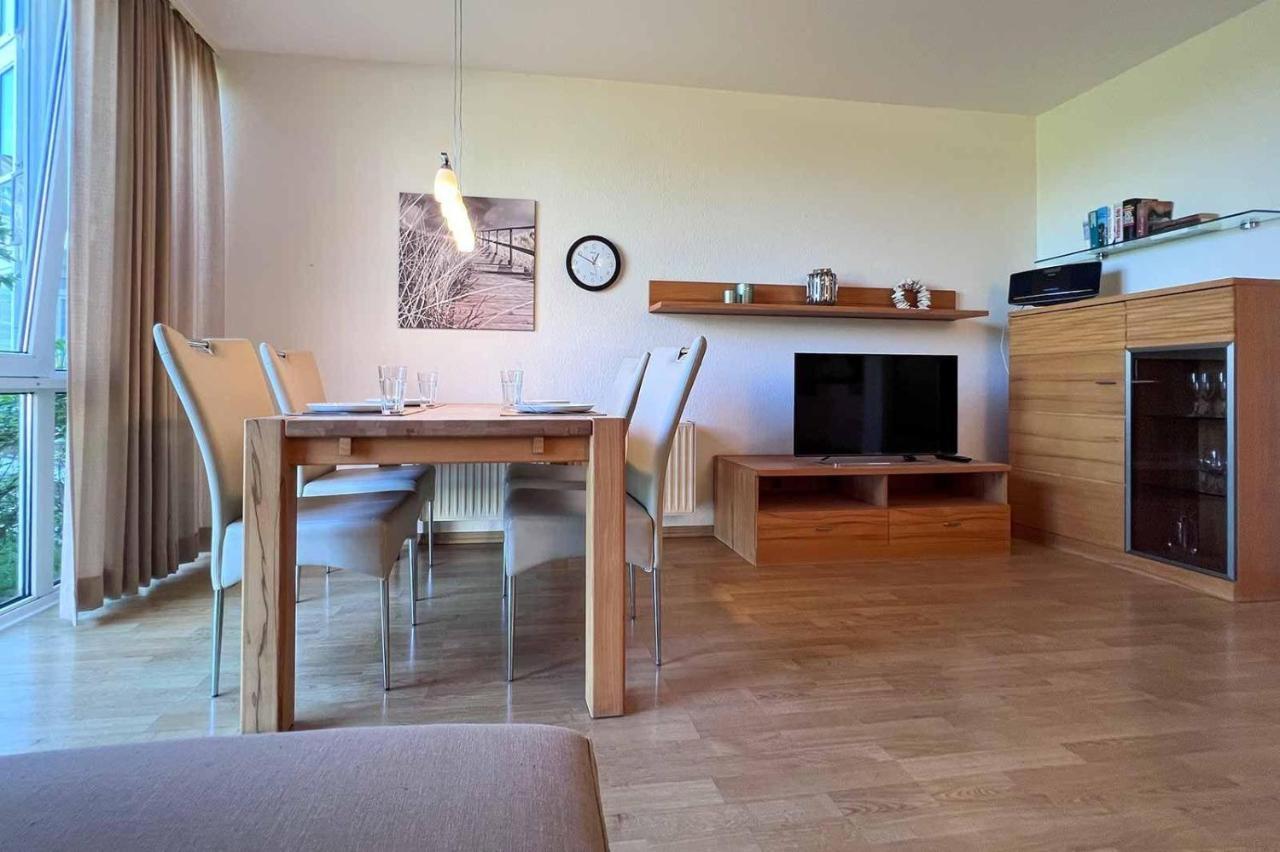 Ferienwohnung-9-mit-schwimmbad-sauna-residenz-passat-doese Apartment Cuxhaven